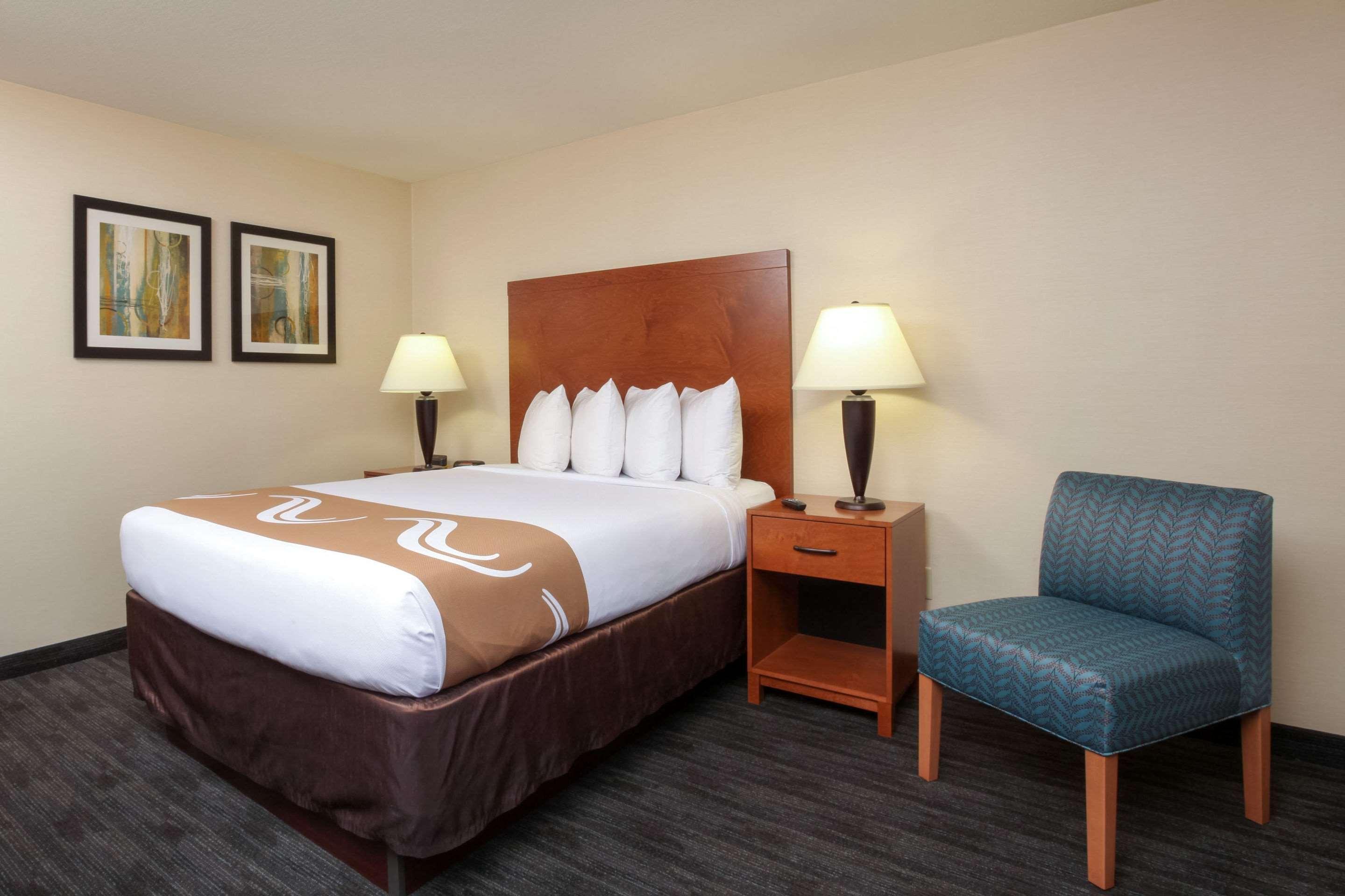 Quality Inn Oakwood Fairwood Exteriér fotografie