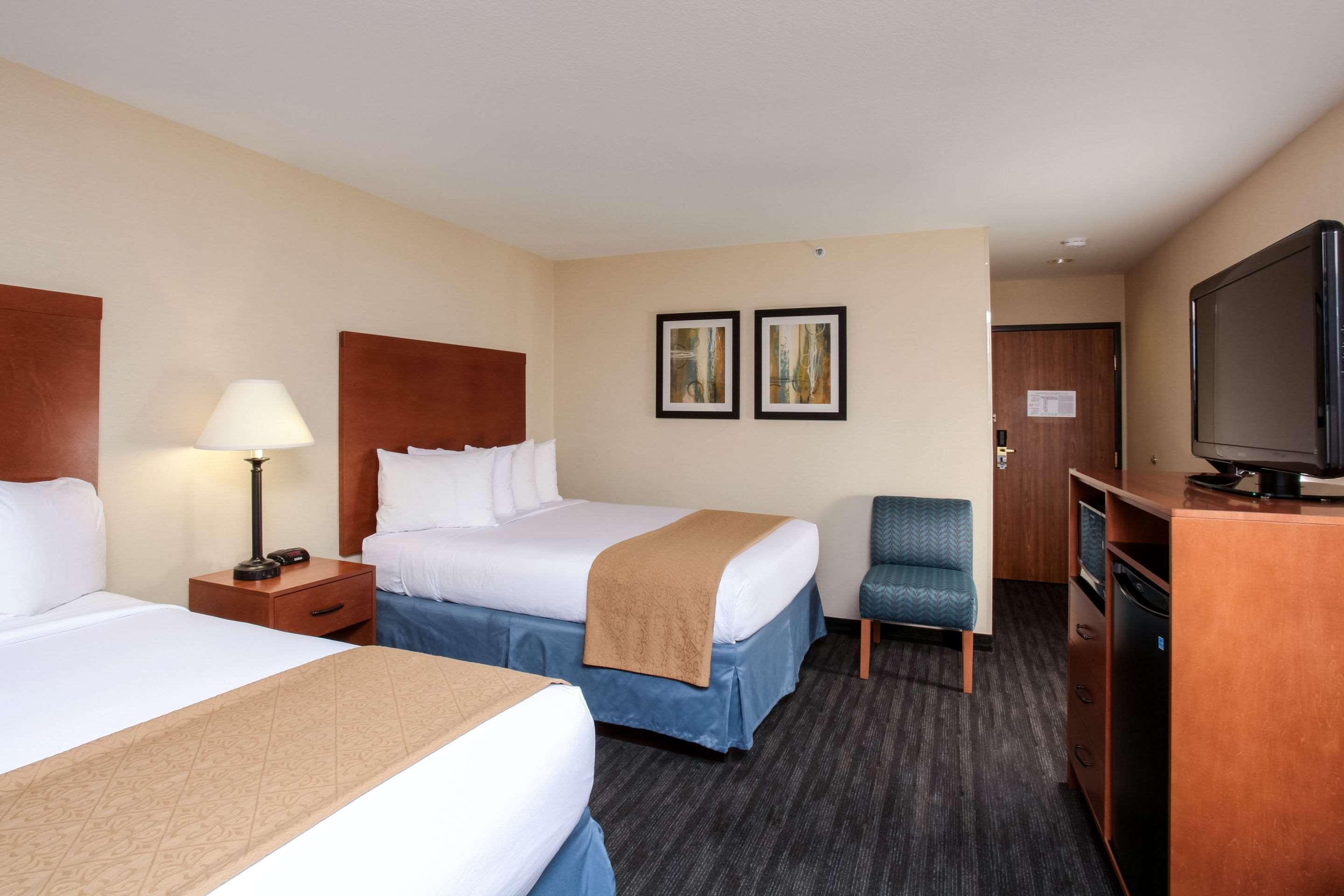 Quality Inn Oakwood Fairwood Exteriér fotografie