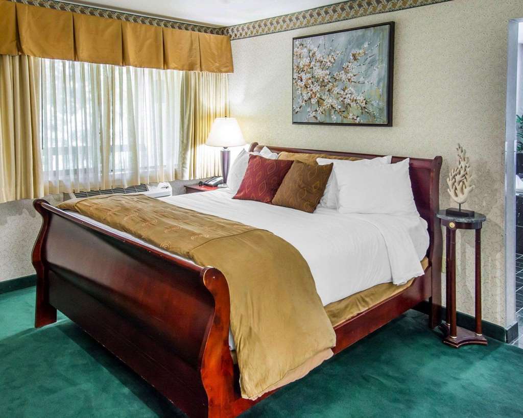 Quality Inn Oakwood Fairwood Pokoj fotografie