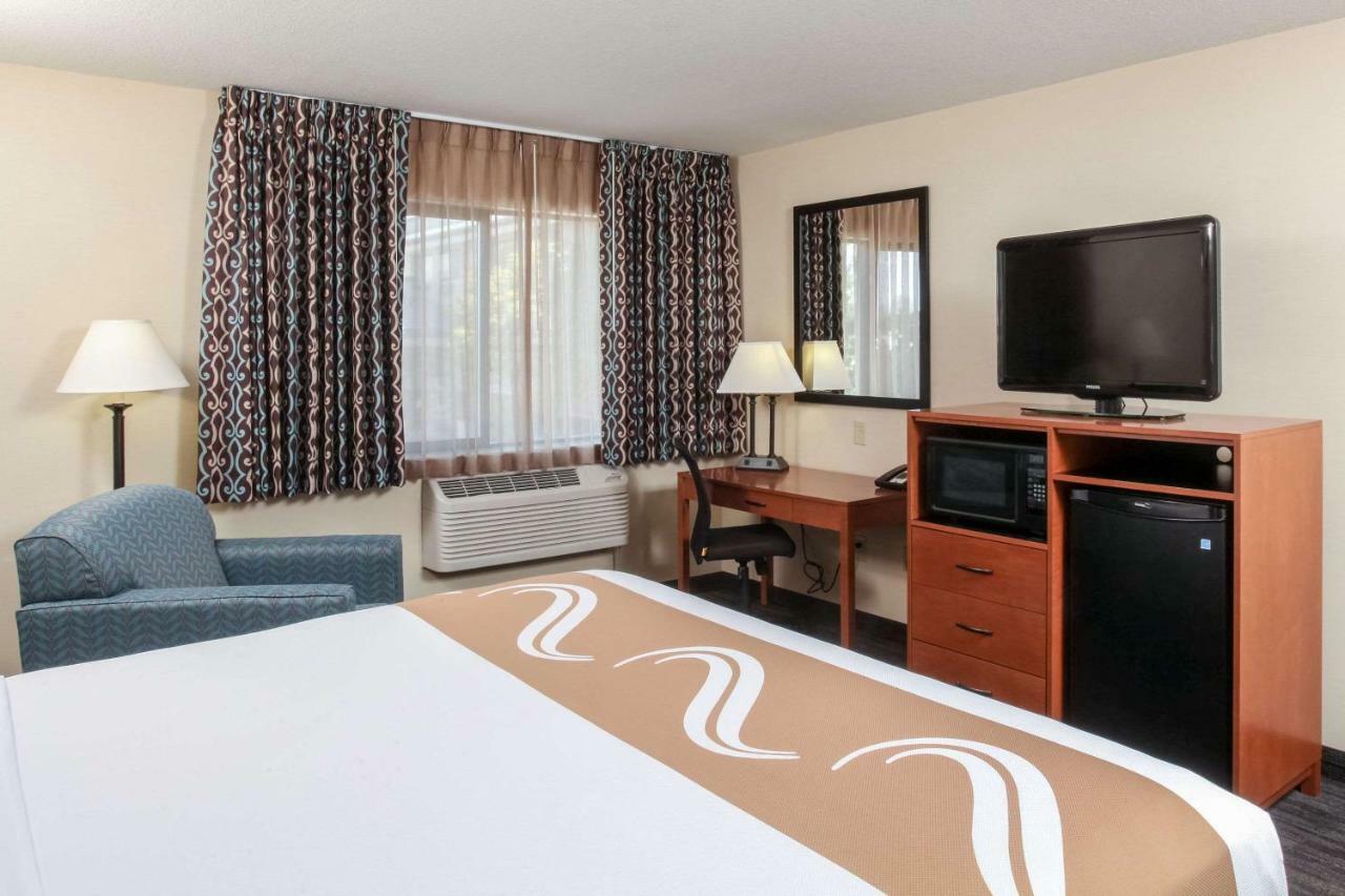 Quality Inn Oakwood Fairwood Exteriér fotografie