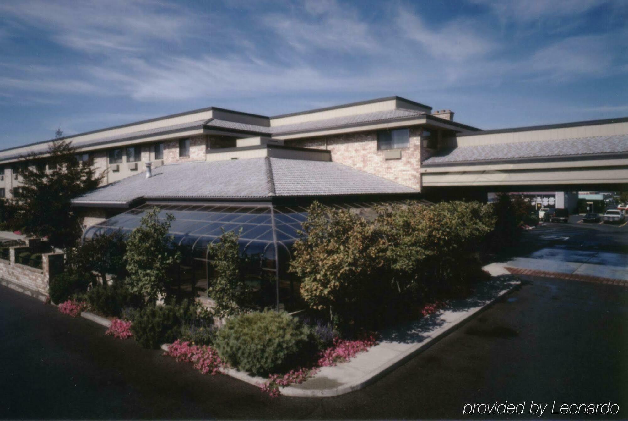 Quality Inn Oakwood Fairwood Exteriér fotografie